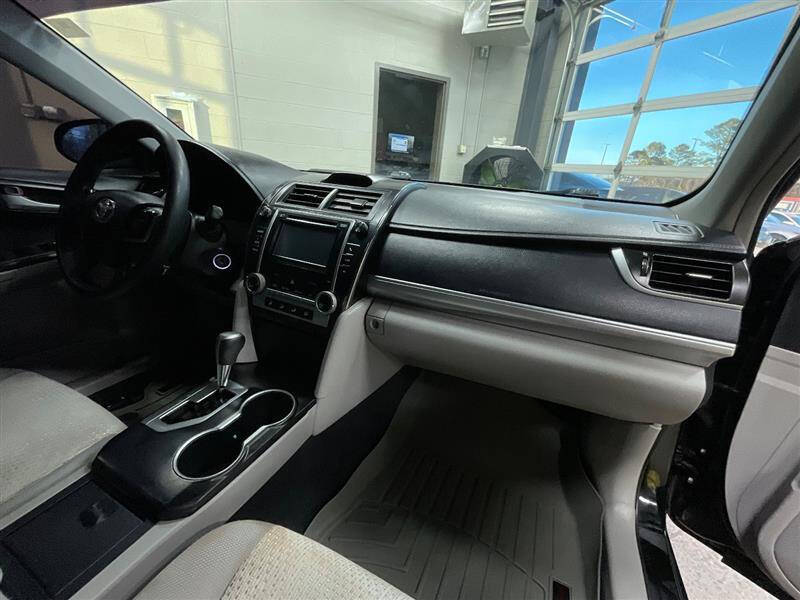 2013 Toyota Camry LE