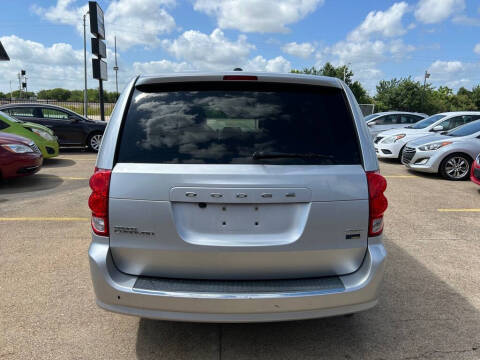2012 Dodge Grand Caravan Crew