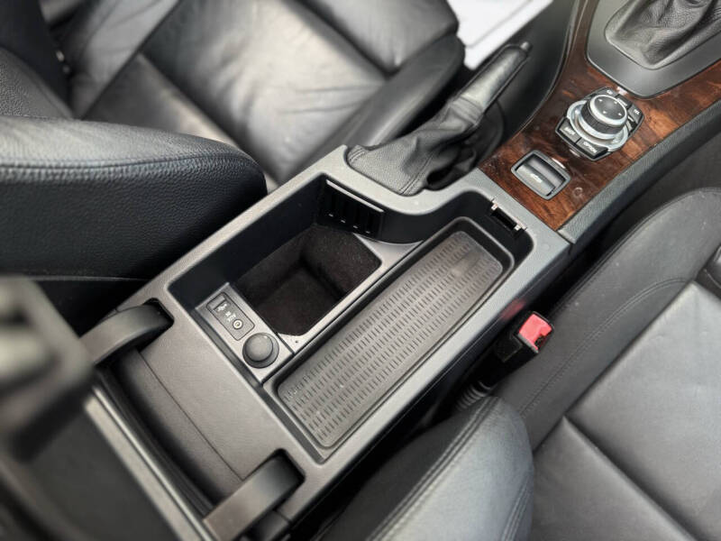 2011 BMW 3 Series 335i