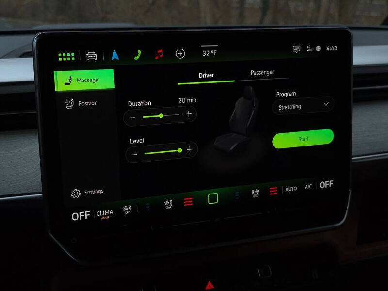 2025 Volkswagen ID. Buzz Pro S