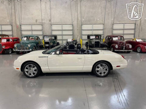 2003 Ford Thunderbird