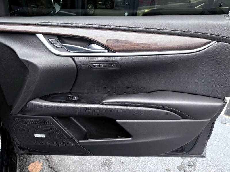 2015 Cadillac XTS Luxury