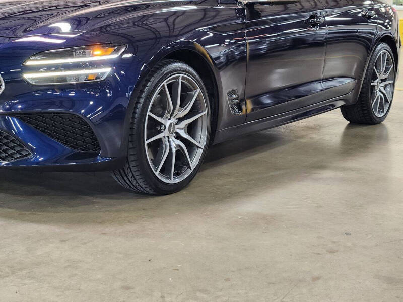 2023 Genesis G70