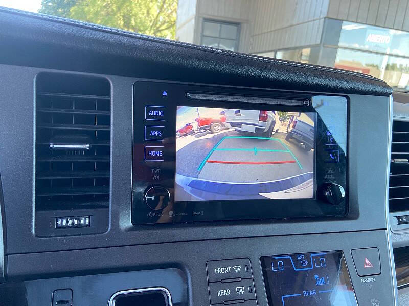2017 Toyota Sienna