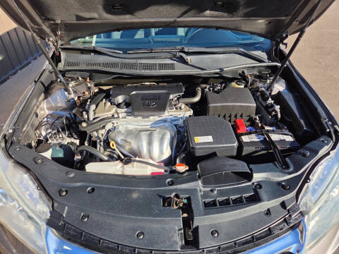 2016 Toyota Camry LE