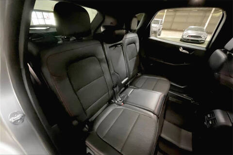 2023 Ford Escape ST-Line Elite