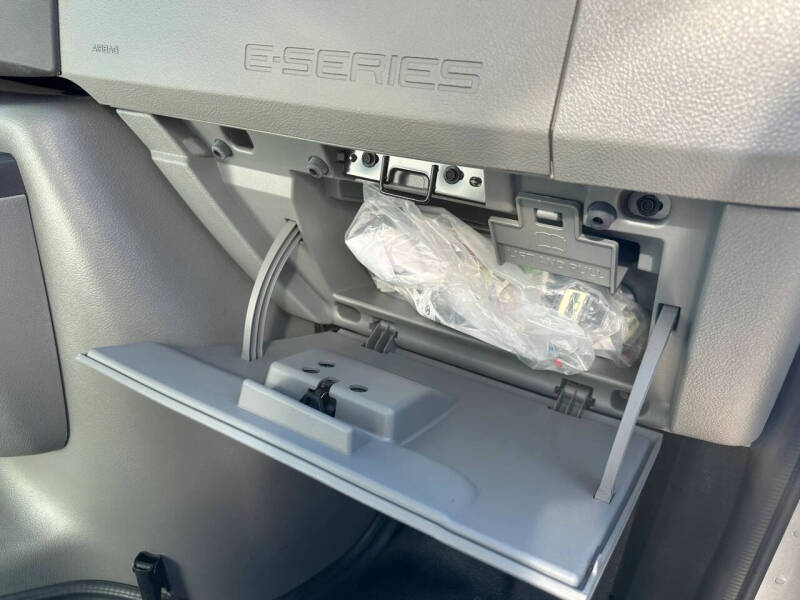 2025 Ford E-Series