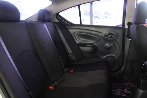 2018 Nissan Versa