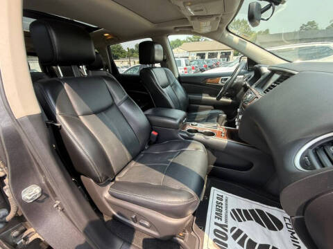 2017 Nissan Pathfinder