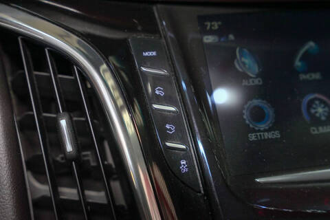 2017 Cadillac Escalade Luxury