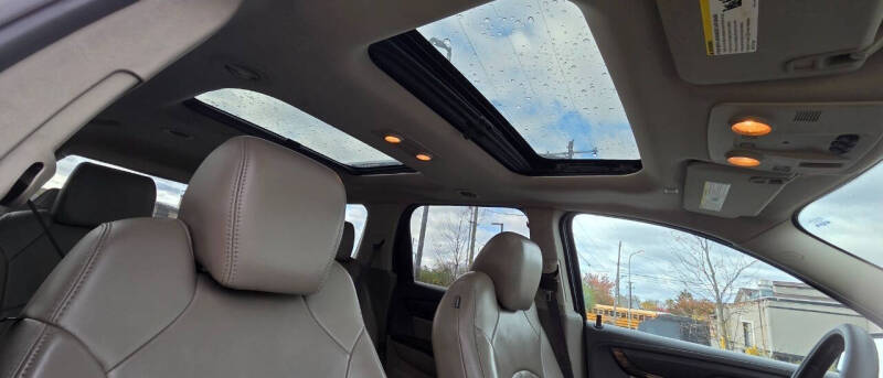 2016 GMC Acadia Denali