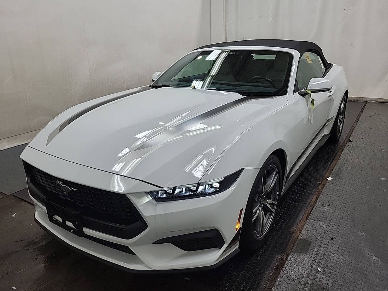 2025 Ford Mustang EcoBoost Premium 2dr Convertible's photo