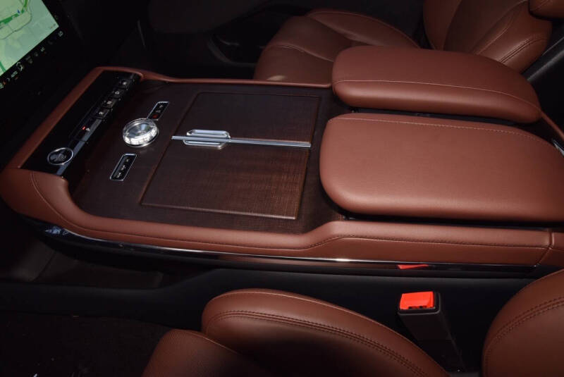 2025 Lincoln Navigator Reserve