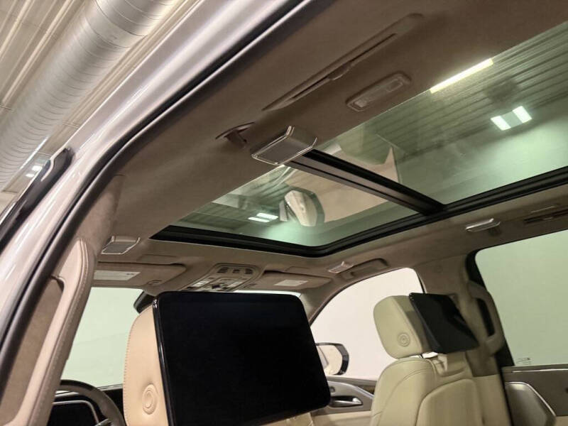 2021 Cadillac Escalade ESV Sport Platinum