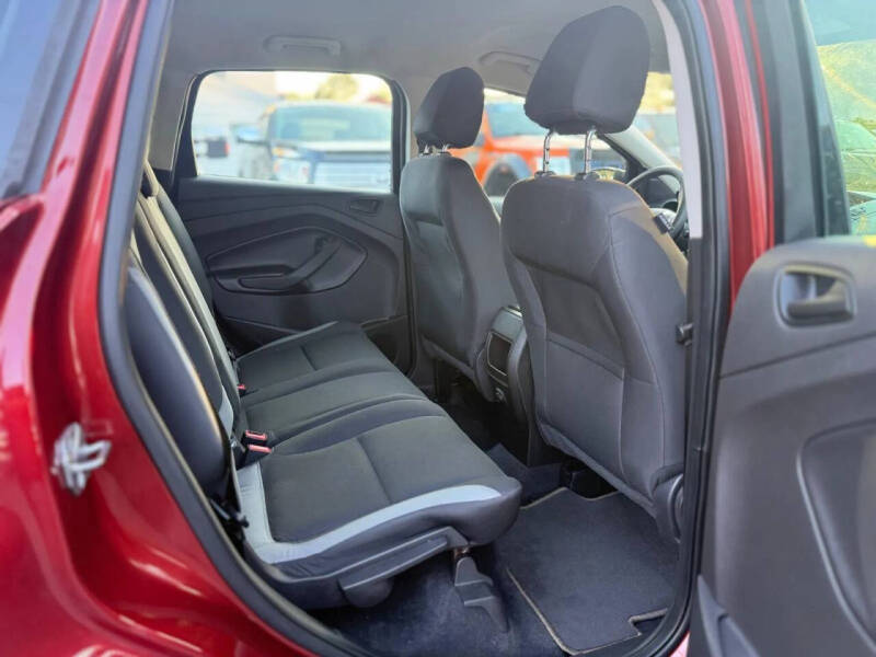 2015 Ford Escape S