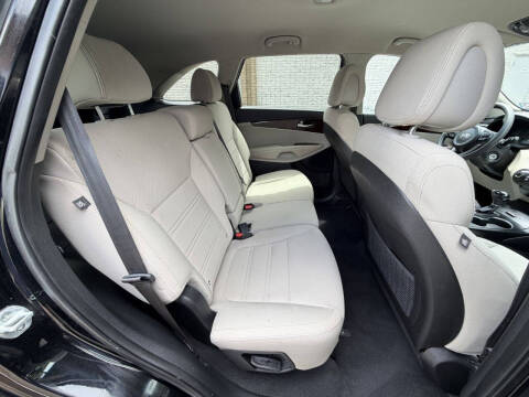 2016 Kia Sorento LX