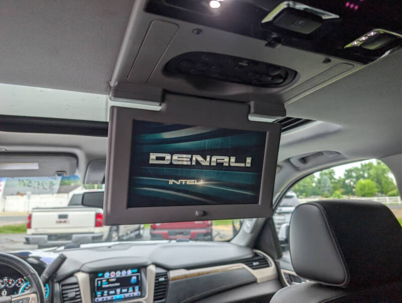 2017 GMC Yukon Denali