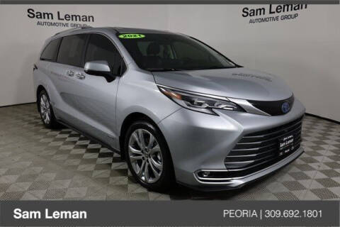 2021 Toyota Sienna for sale at Sam Leman Chrysler Jeep Dodge of Peoria in Peoria IL