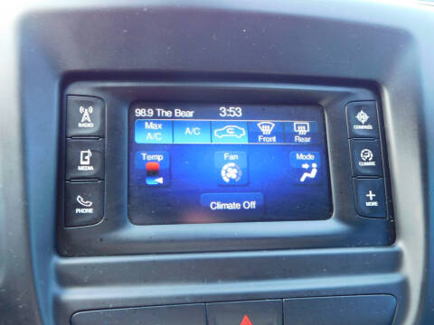 2015 Chrysler 200 LX