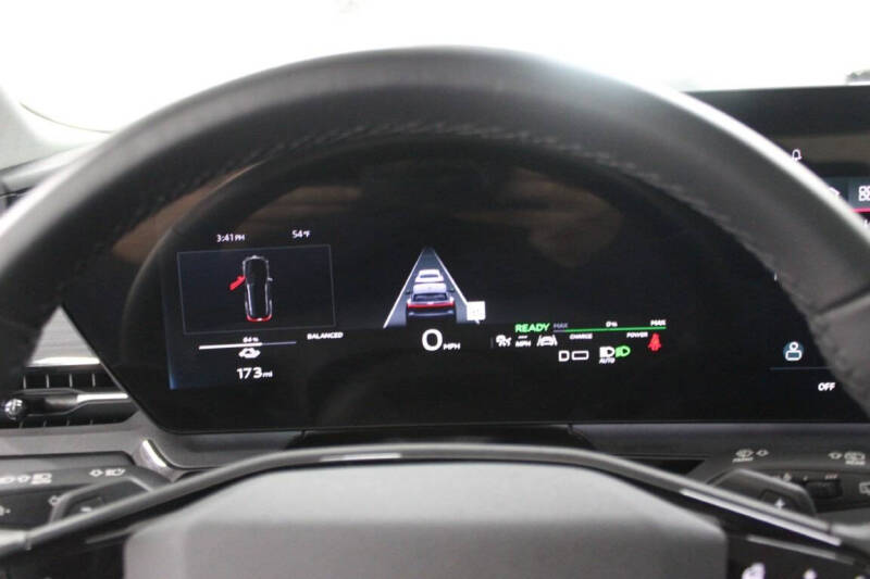 2025 Audi Q6 e-tron Premium