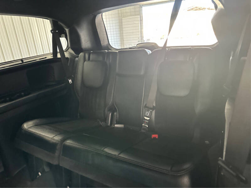 2015 Dodge Grand Caravan SXT Plus