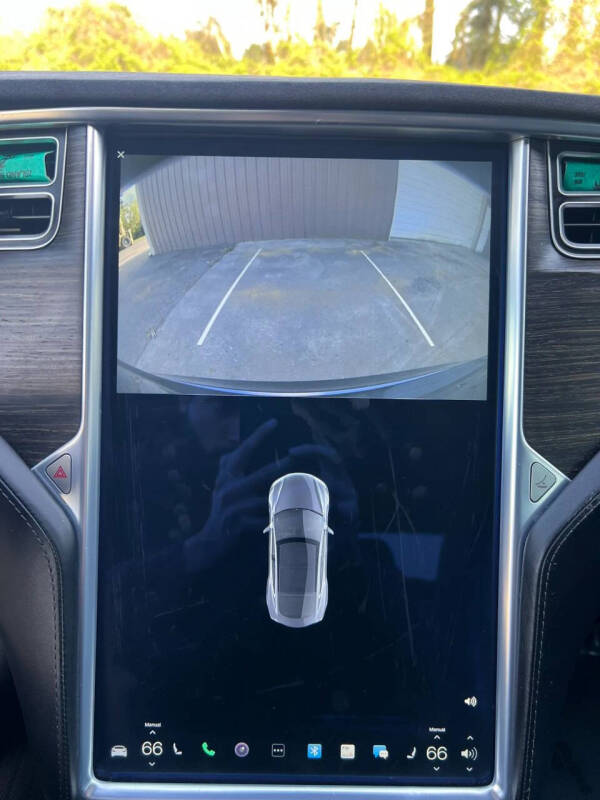 2015 Tesla Model S
