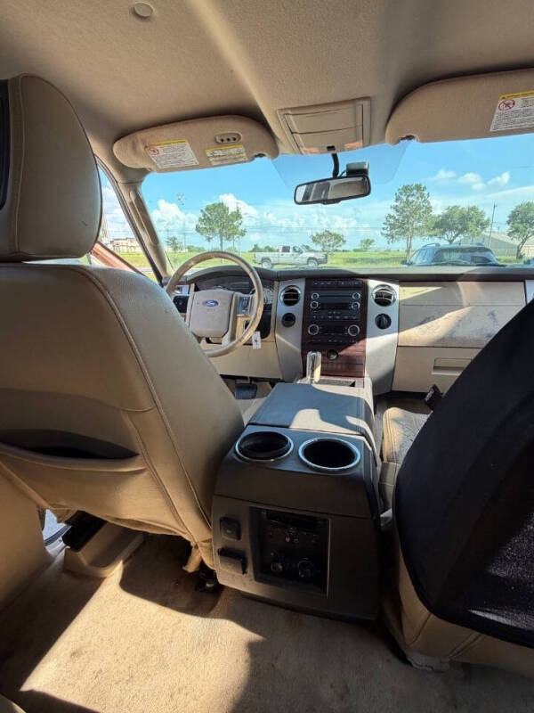 2012 Ford Expedition XLT