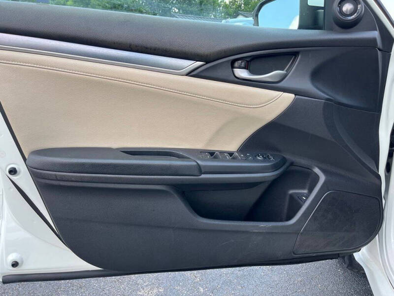 2017 Honda Civic Touring