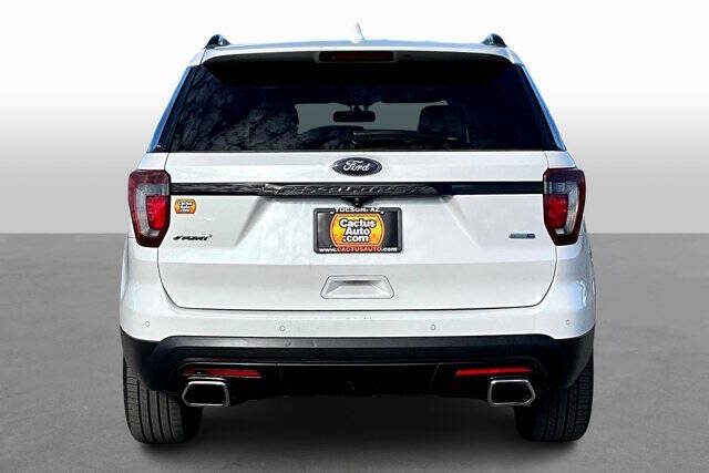 2017 Ford Explorer Sport