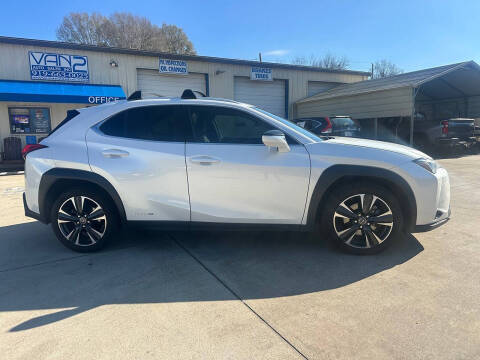 2021 Lexus UX 250h Luxury