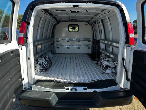 2019 Chevrolet Express 2500