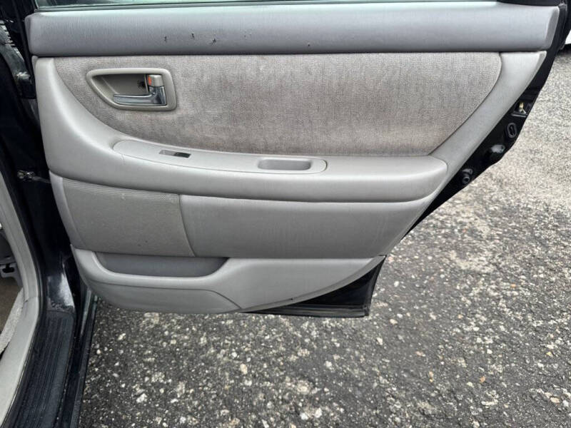 2003 Toyota Avalon XL