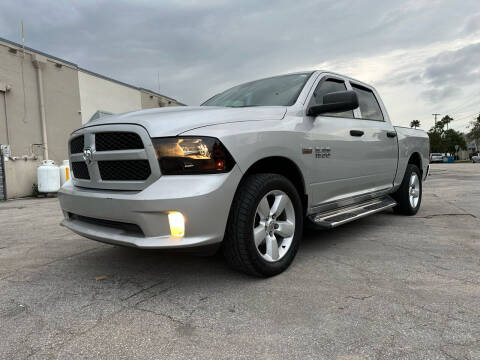 2014 RAM 1500 for sale at MIAMI AUTOWISE, LLC. in Miami FL