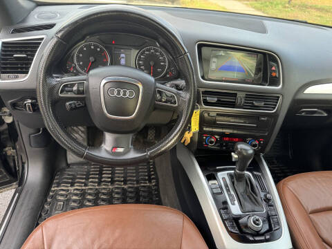 2010 Audi Q5 3.2 quattro Premium Plus
