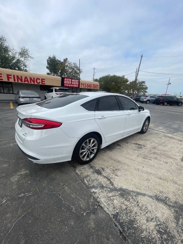 2017 Ford Fusion SE