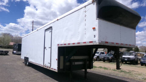2004 Cargo Craft 38'  CARGO 9' CIELING