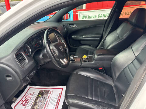 2013 Dodge Charger SXT