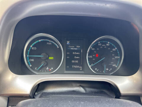 2017 Toyota RAV4 Hybrid XLE