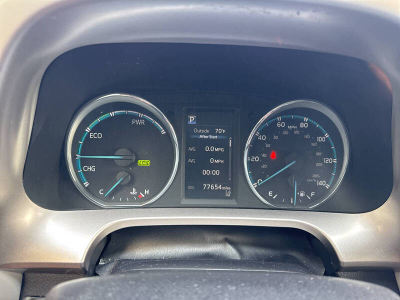 2017 Toyota RAV4 Hybrid XLE