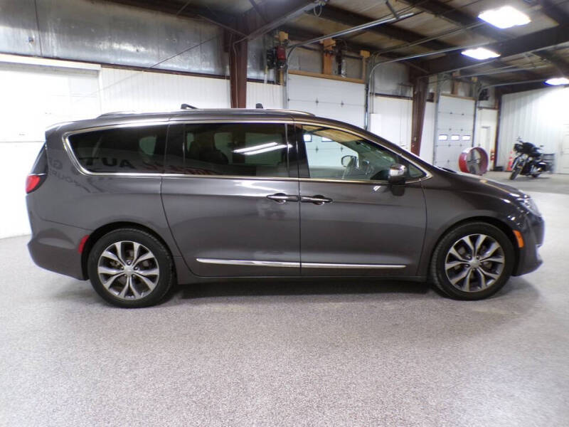 2017 Chrysler Pacifica Limited