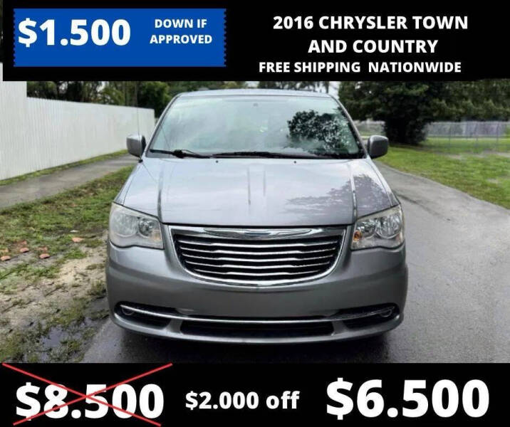 2016 Chrysler Town and Country Touring