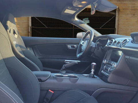 2022 Ford Mustang Mach 1