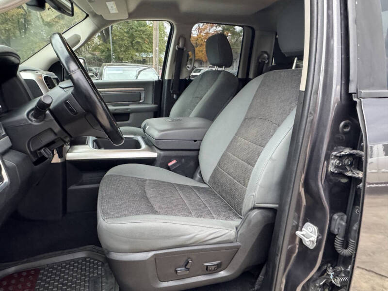 2017 RAM 1500 Big Horn