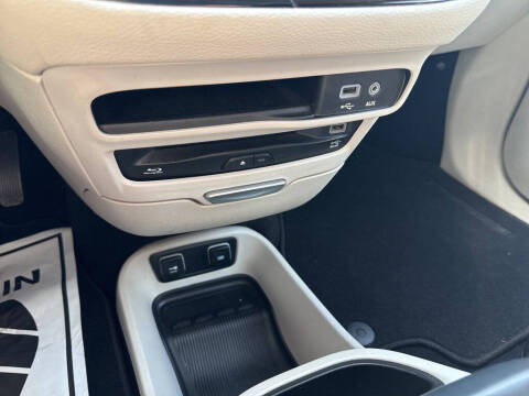 2017 Chrysler Pacifica Limited