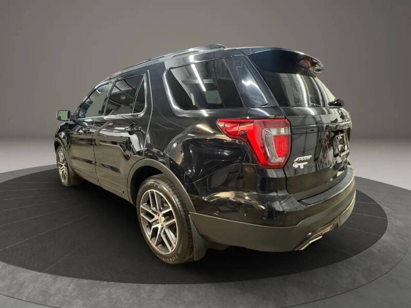 2016 Ford Explorer Sport