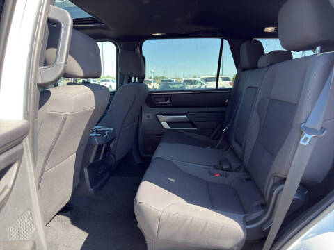 2025 Toyota Sequoia SR5