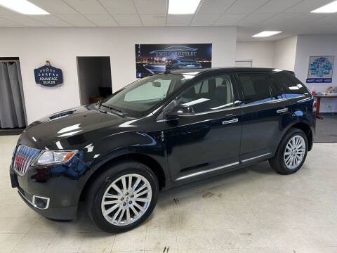 2013 Lincoln MKX for sale at Used Car Outlet in Bloomington IL
