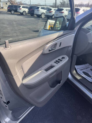 2012 Chevrolet Traverse LS