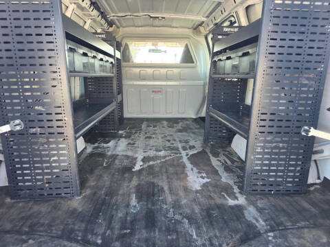 2022 Chevrolet Express 2500