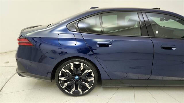 2025 BMW i5 eDrive40